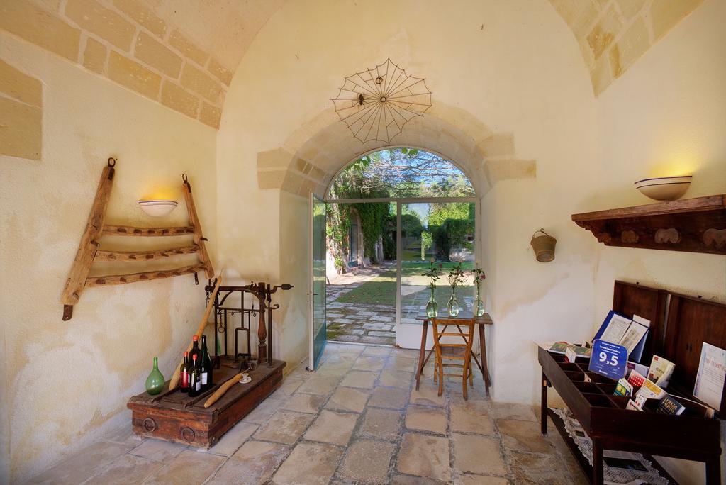 Tenuta Sant'Andrea Giuggianello ภายนอก รูปภาพ