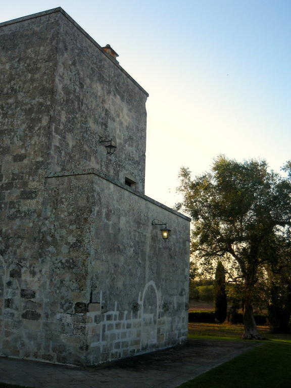 Tenuta Sant'Andrea Giuggianello ภายนอก รูปภาพ